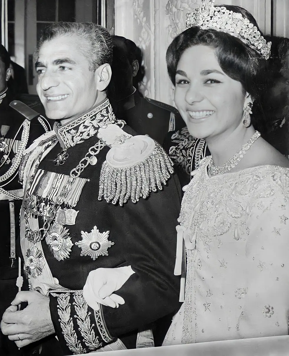 King and Queen Farah Pahlavi 
